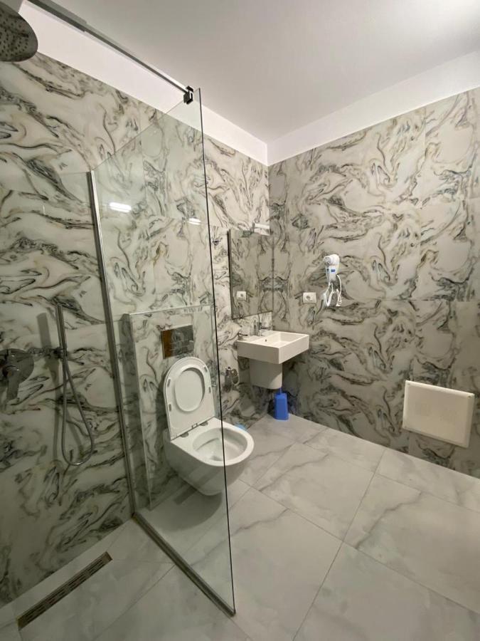 Dosti Apartment Ксамил Экстерьер фото